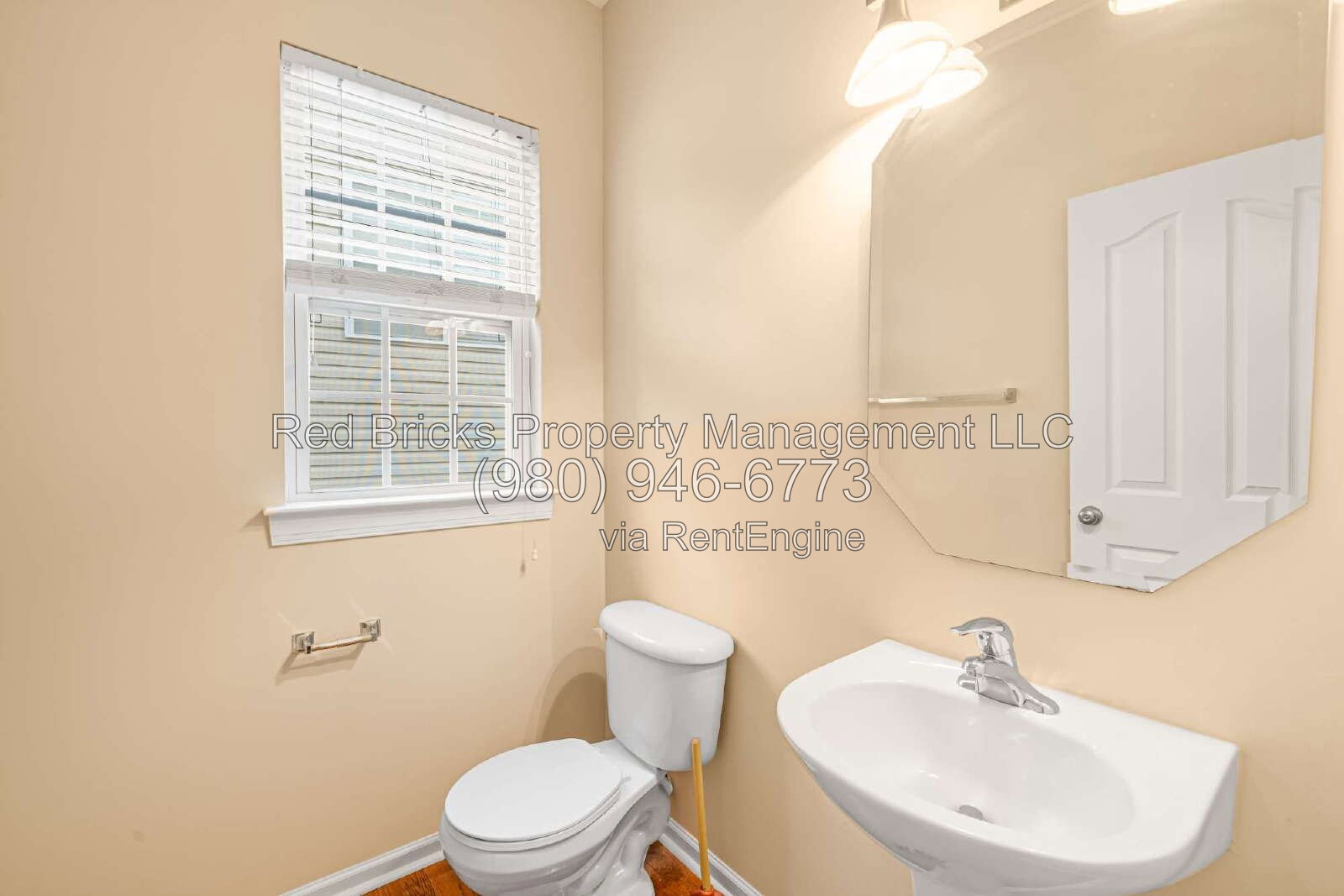 Gallery Image 16