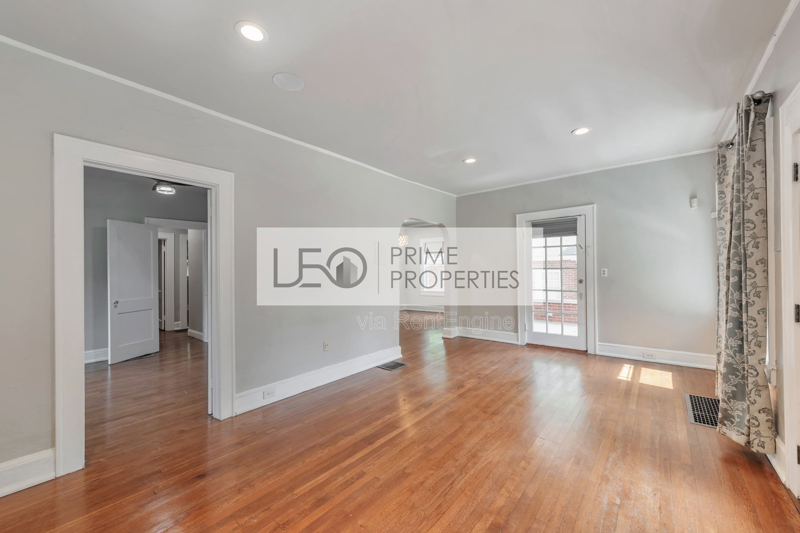 Gallery Image 19