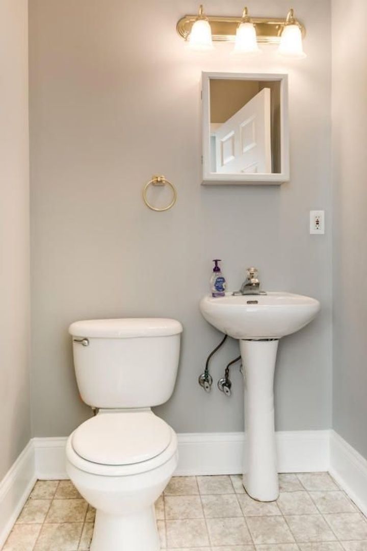 Gallery Image 19