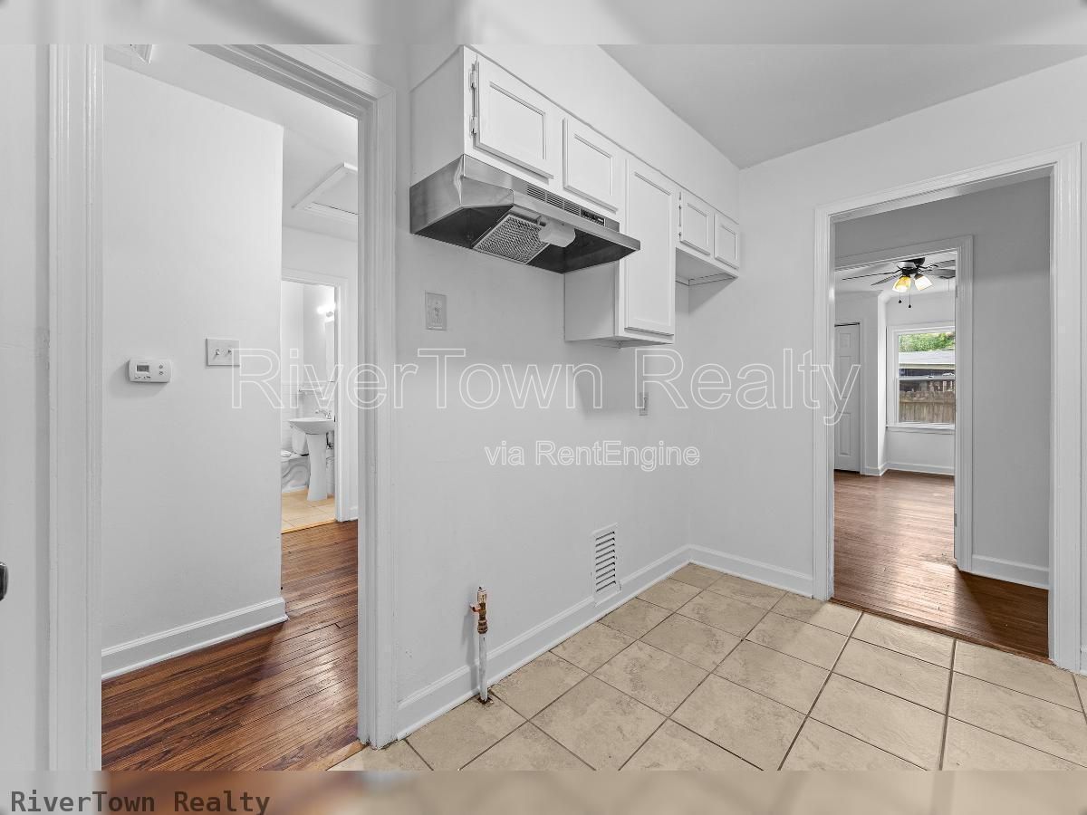 Gallery Image 16