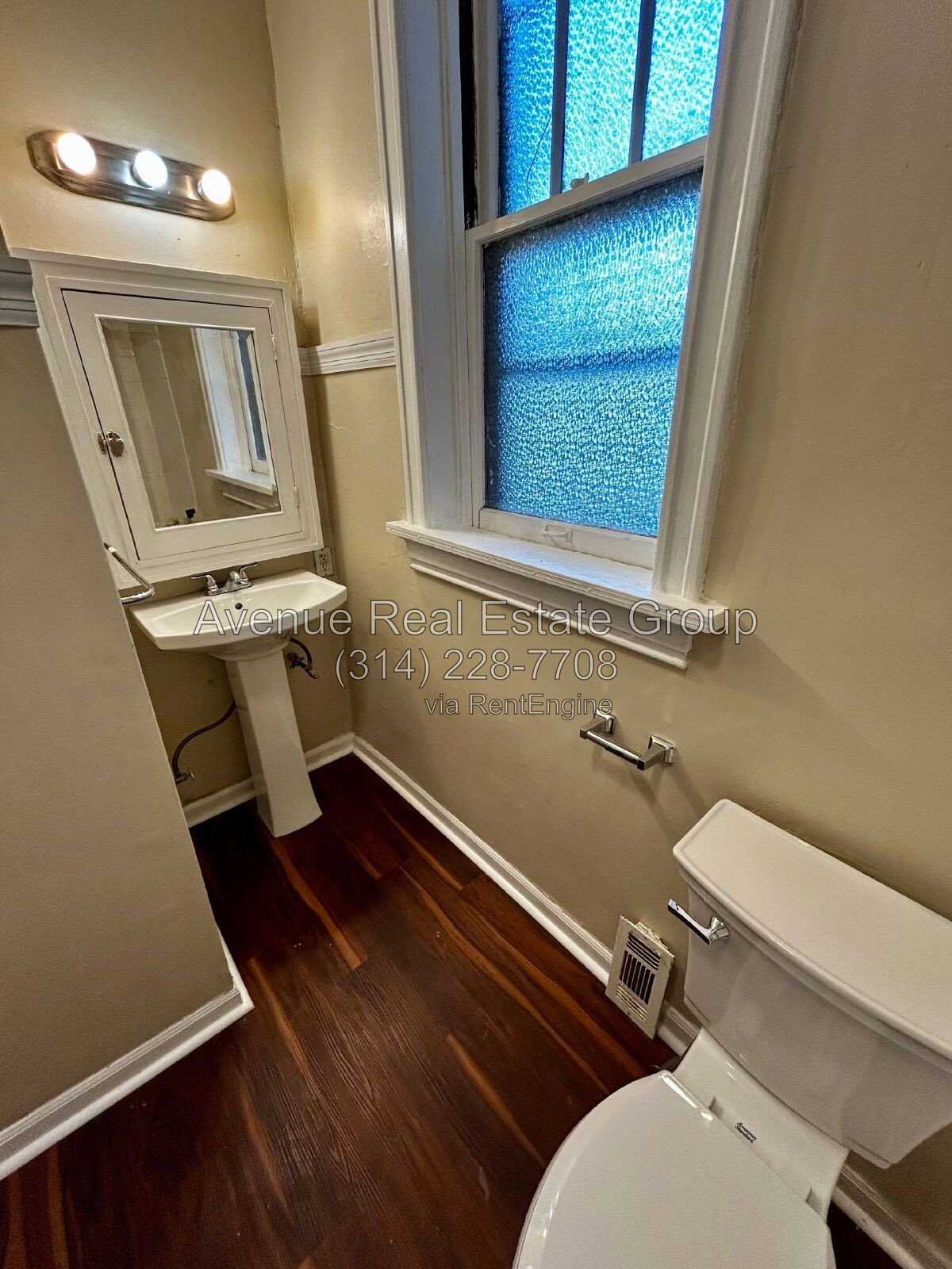 Gallery Image 9