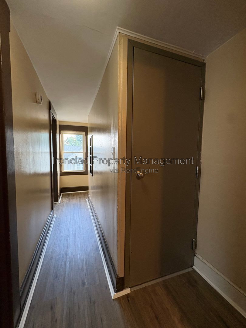 Gallery Image 17
