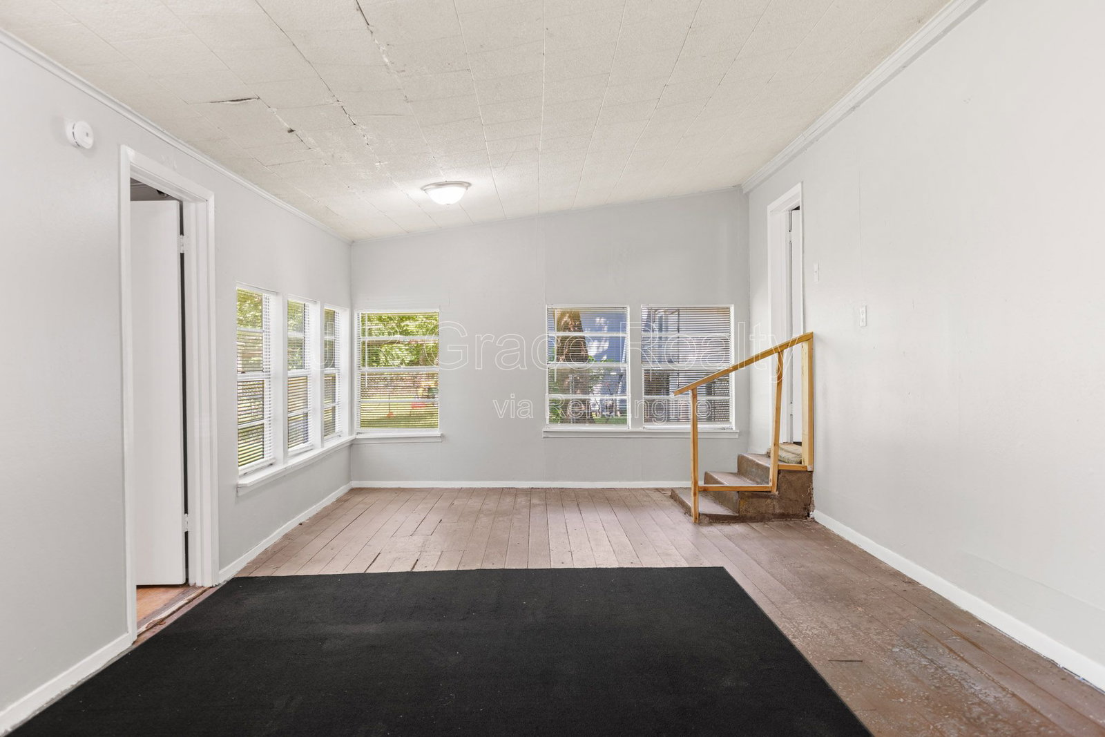Gallery Image 7