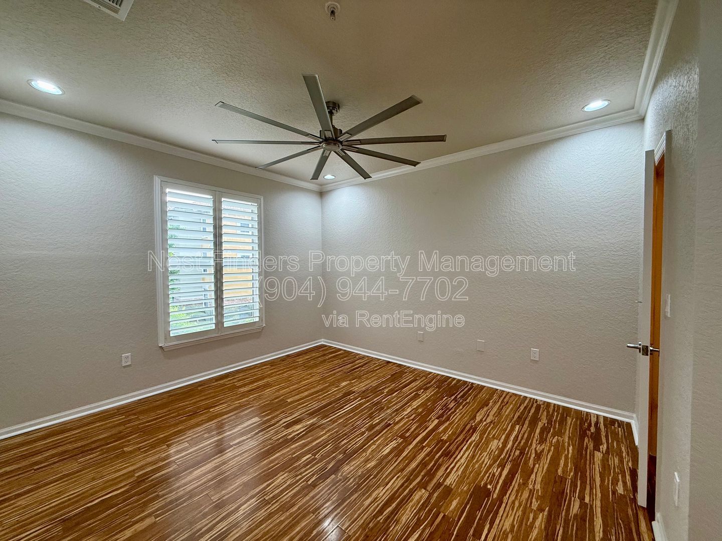 Gallery Image 25