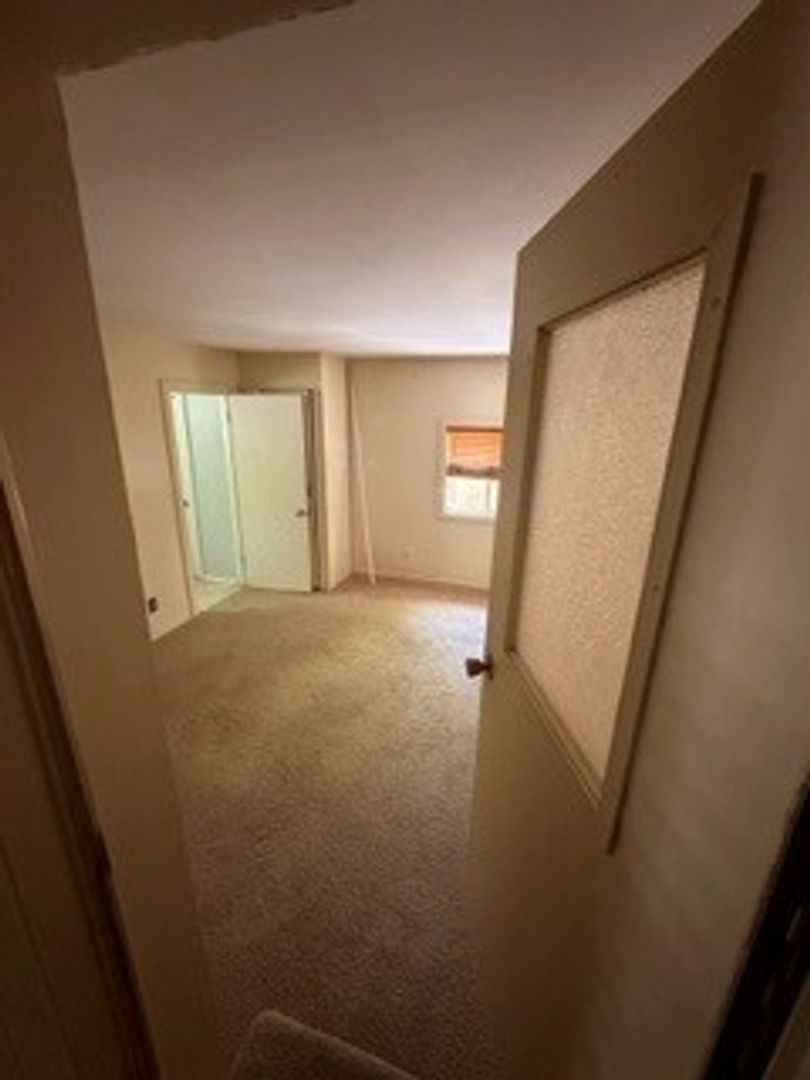 Gallery Image 33