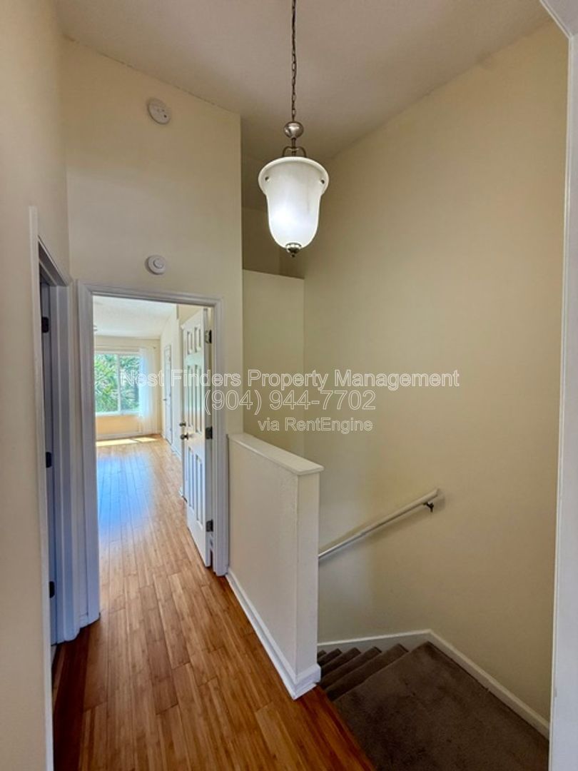 Gallery Image 14