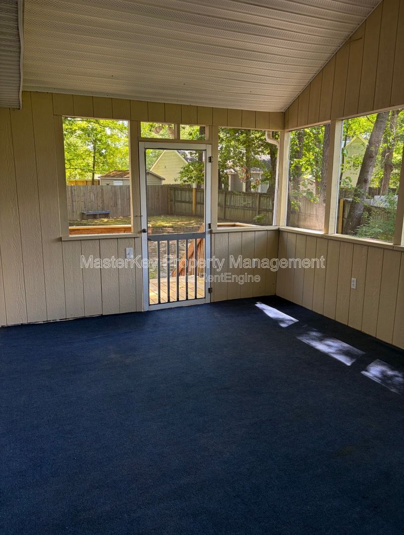 Gallery Image 14