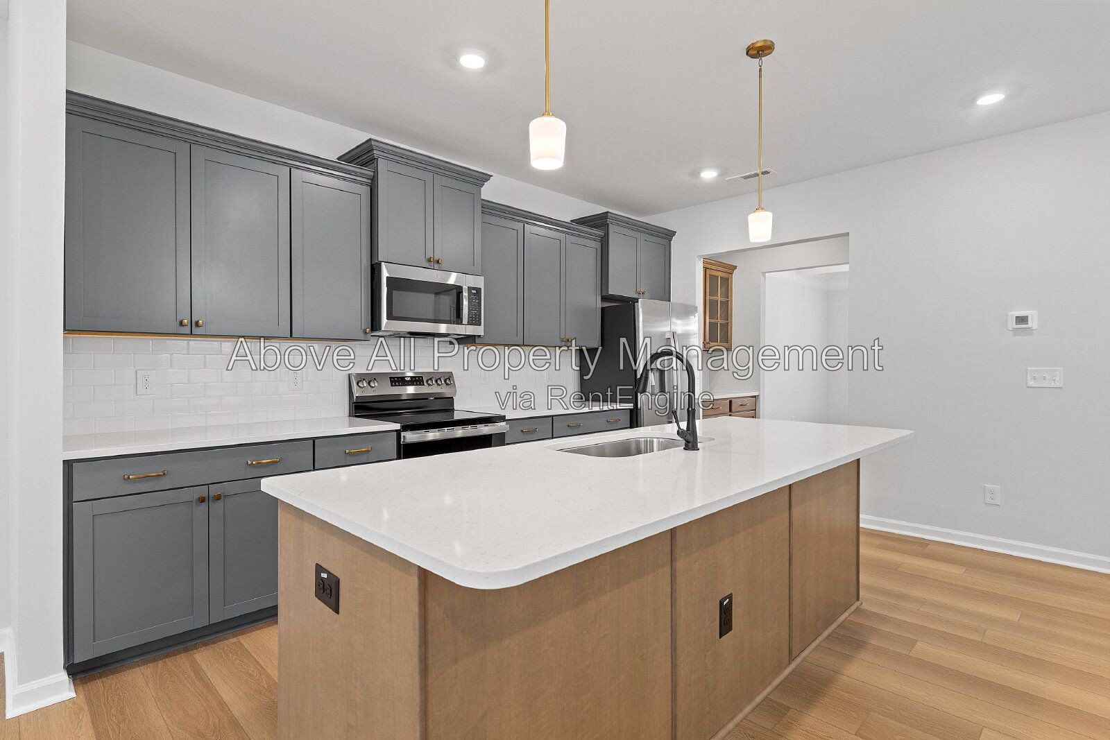 Gallery Image 13