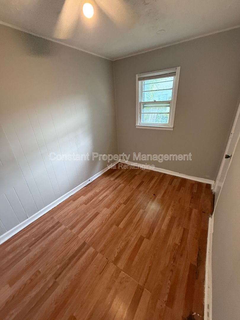 Gallery Image 9
