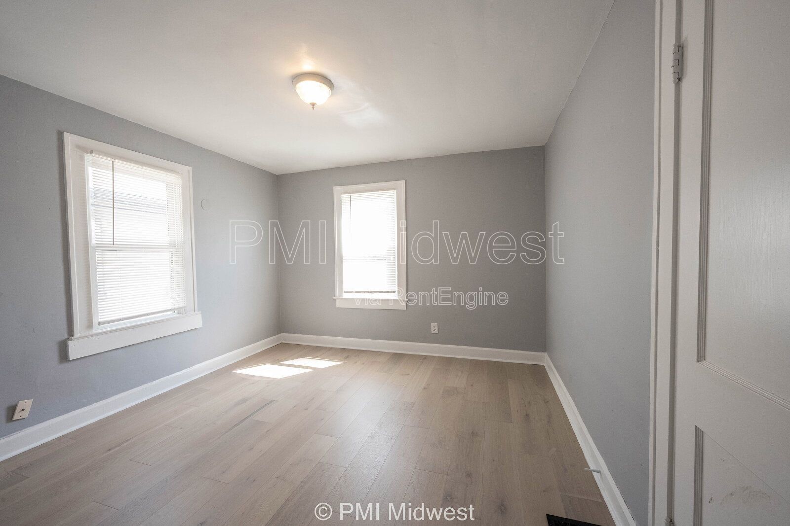 Gallery Image 18