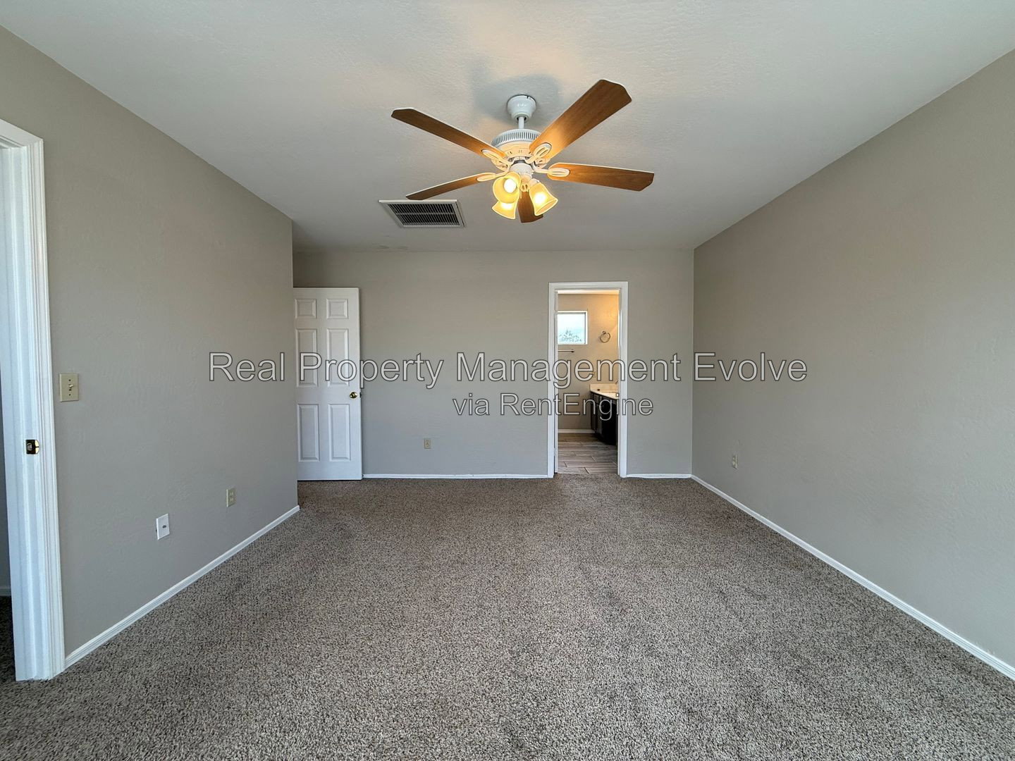 Gallery Image 20