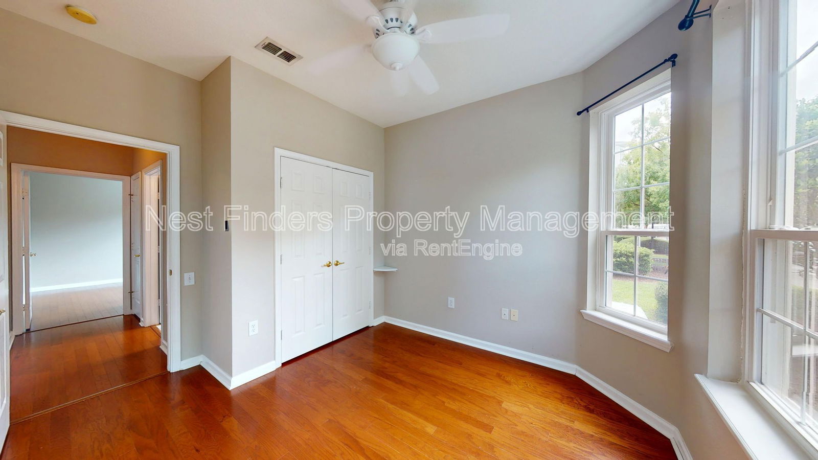 Gallery Image 16