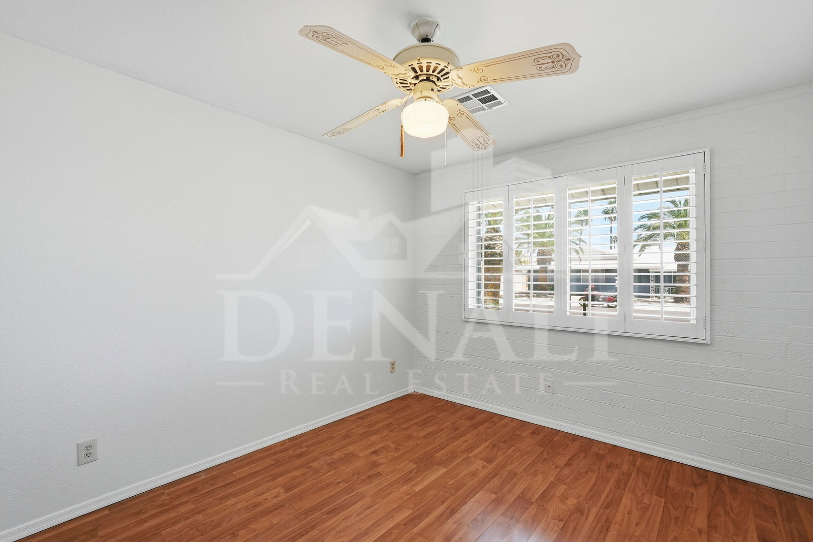 Gallery Image 18
