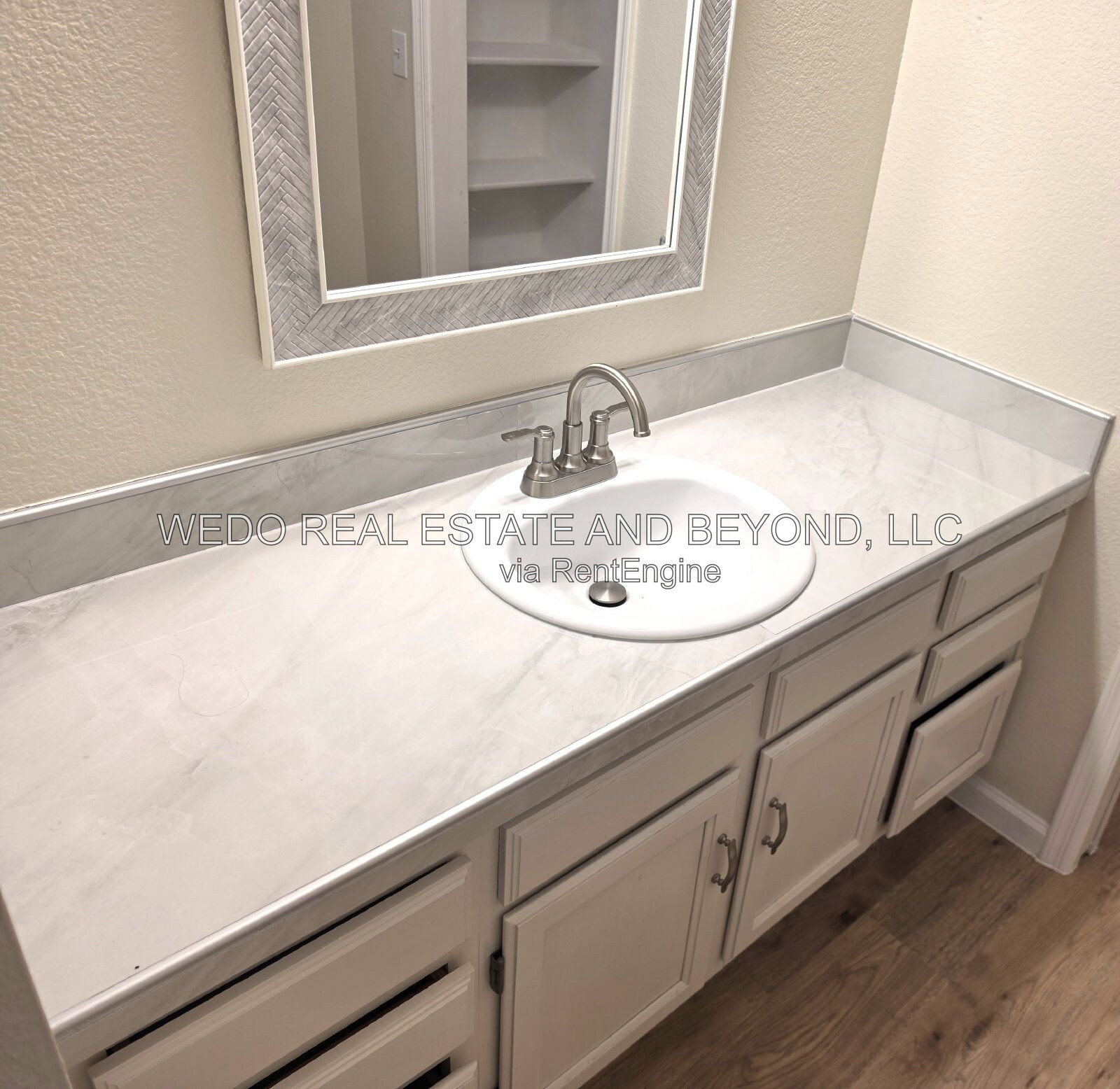 Gallery Image 17