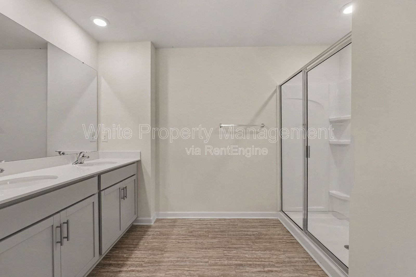Gallery Image 16