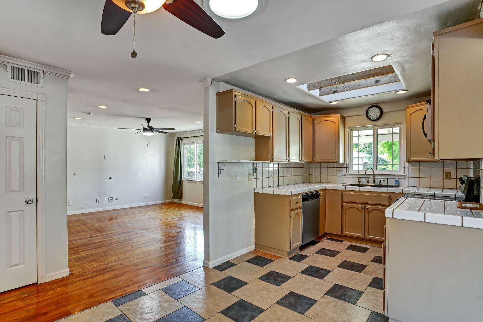 Gallery Image 7