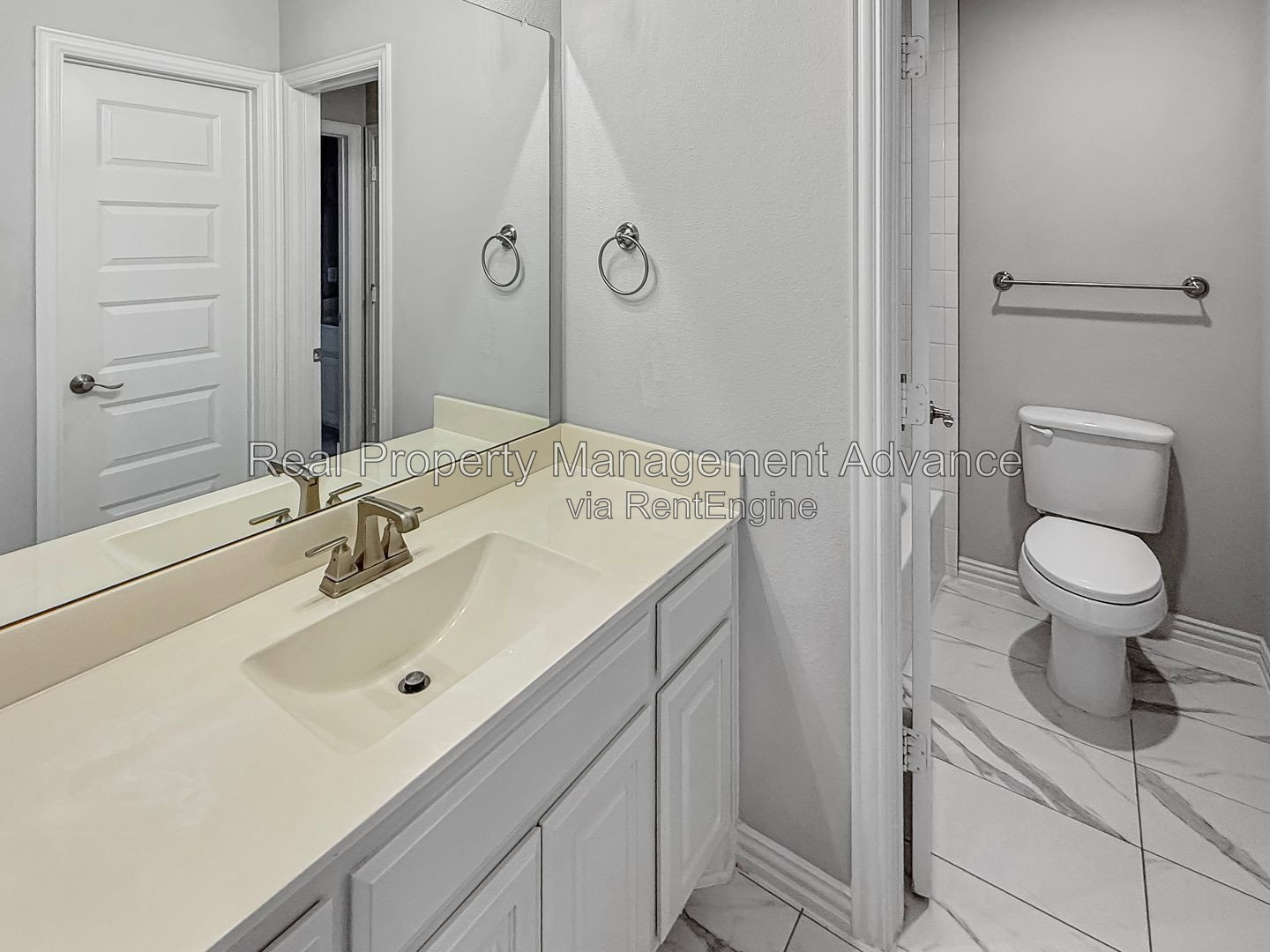 Gallery Image 23
