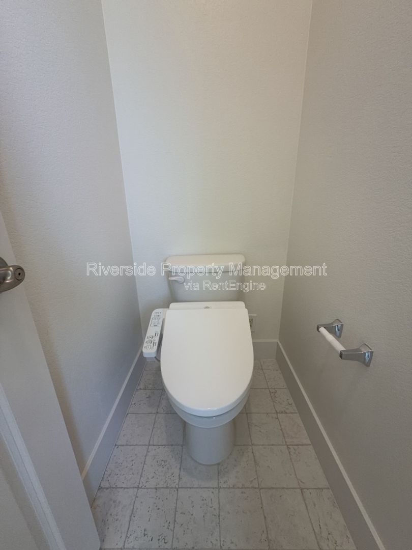 Gallery Image 19
