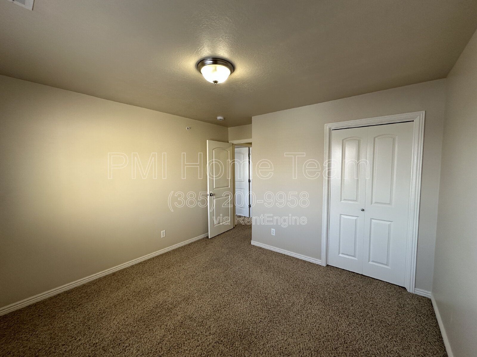 Gallery Image 0