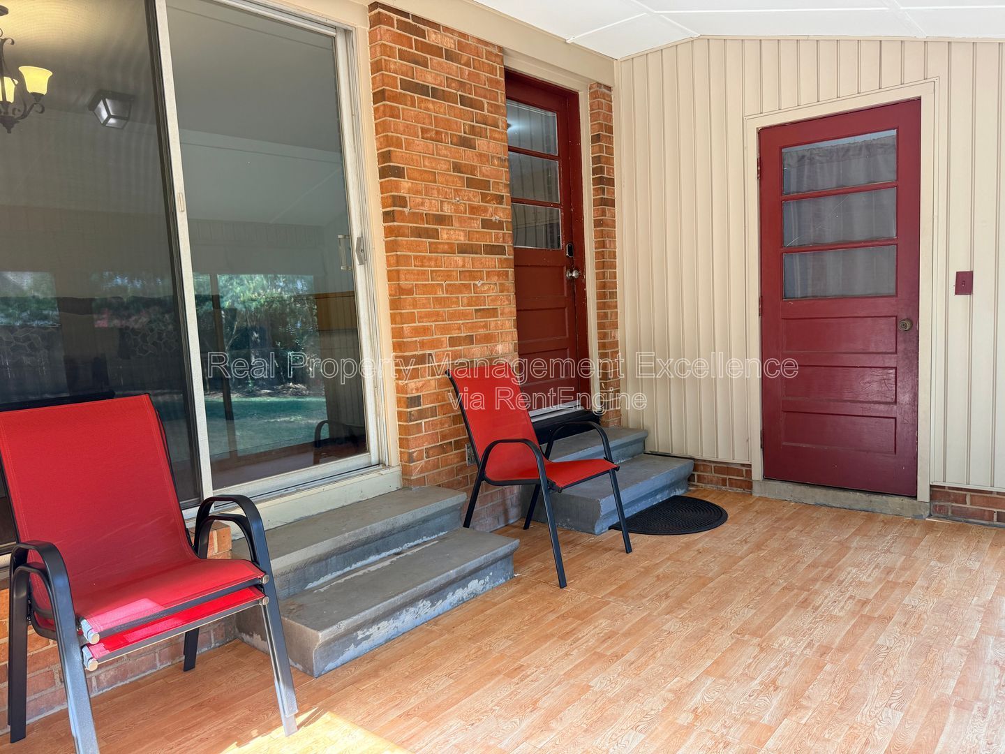 Gallery Image 17