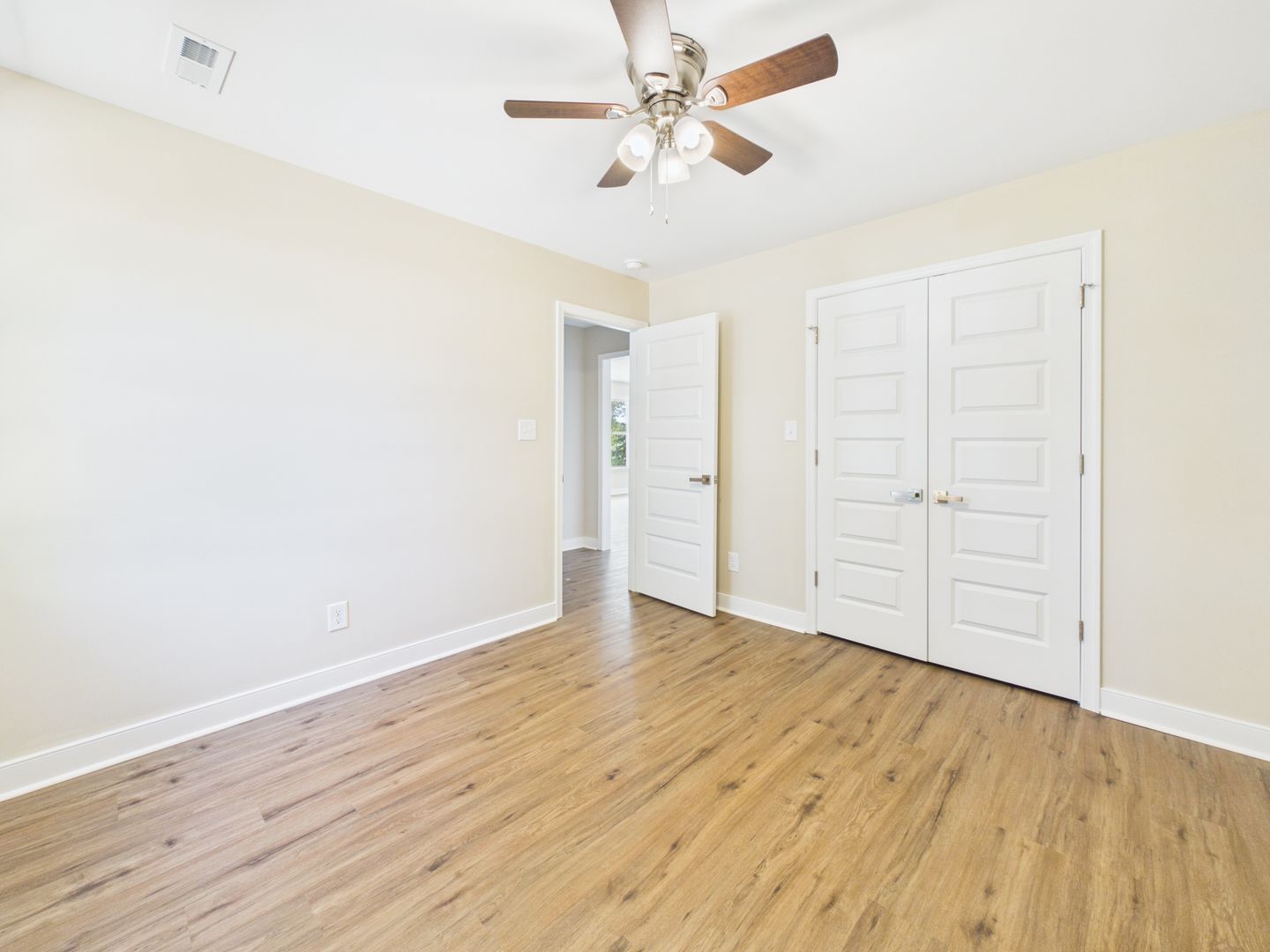 Gallery Image 30
