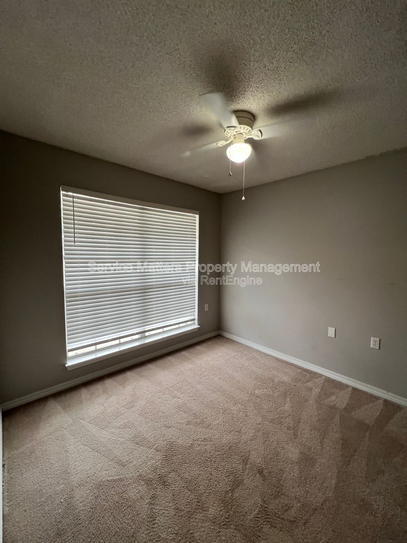 Gallery Image 30