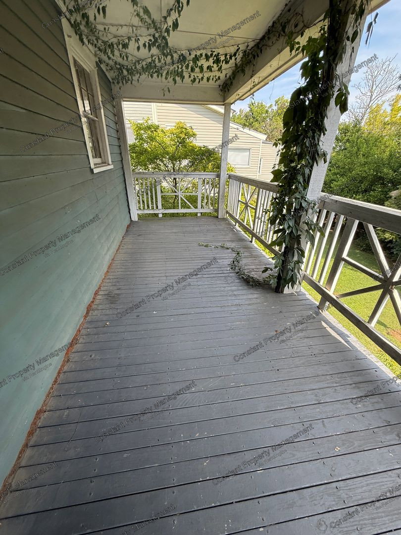 Gallery Image 14