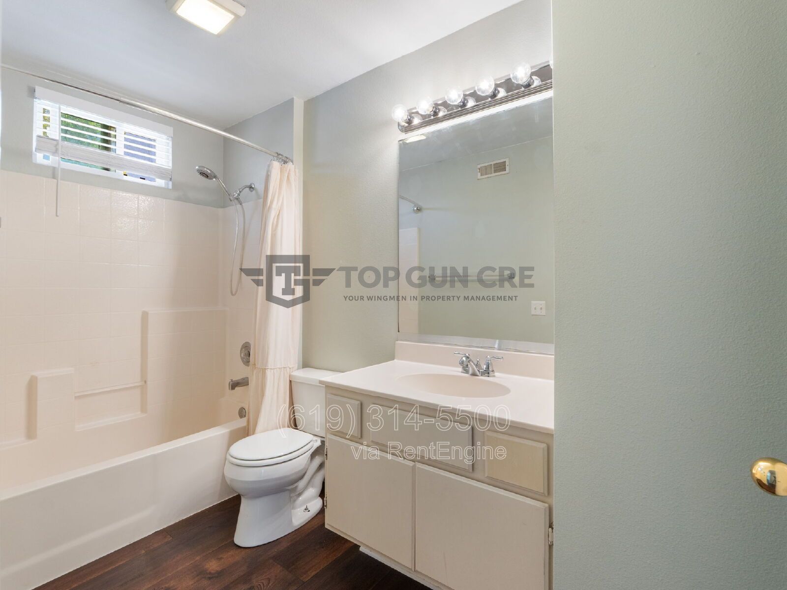 Gallery Image 25
