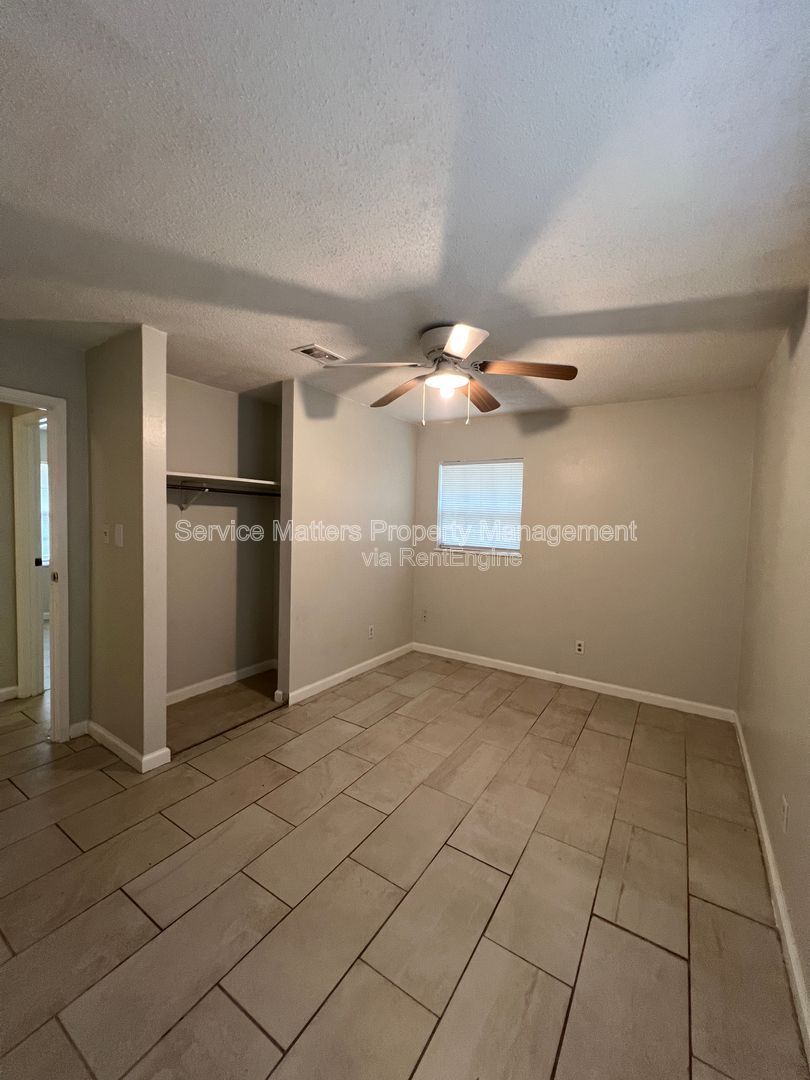 Gallery Image 15