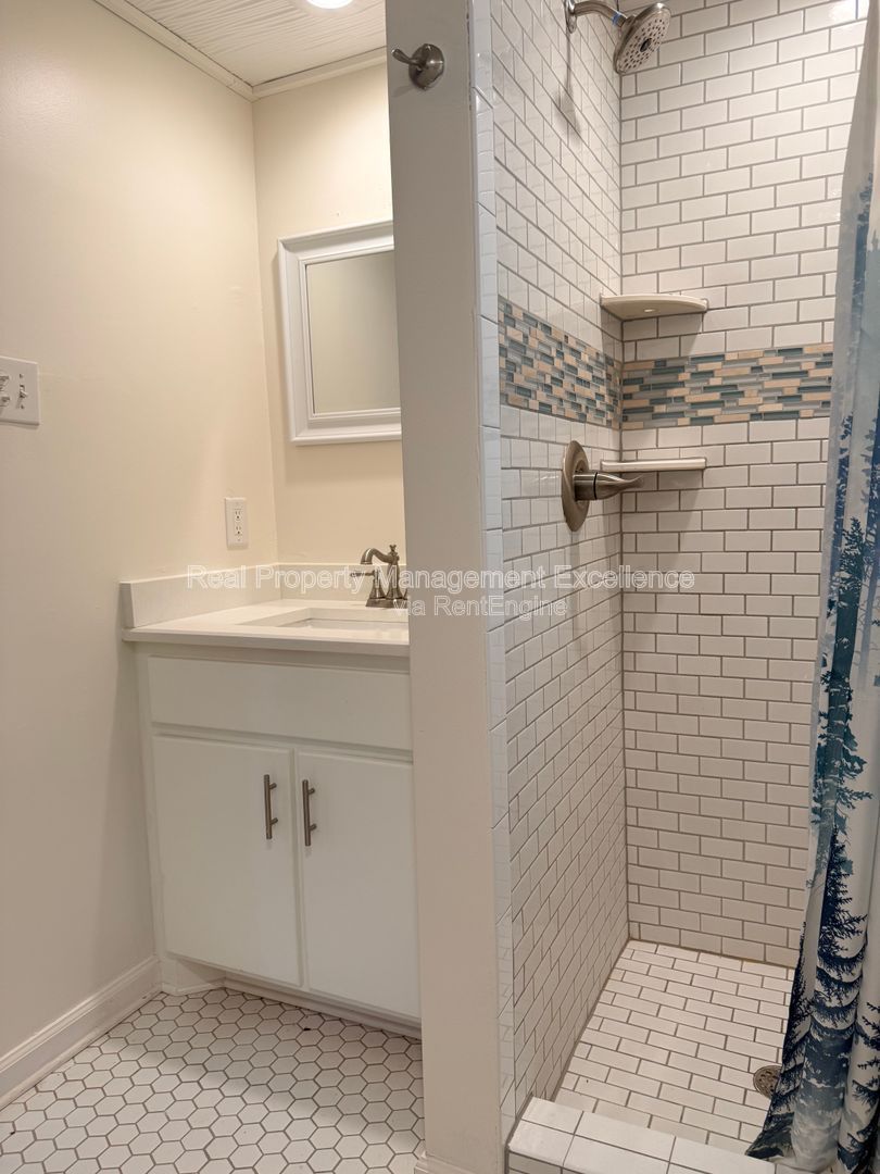 Gallery Image 52