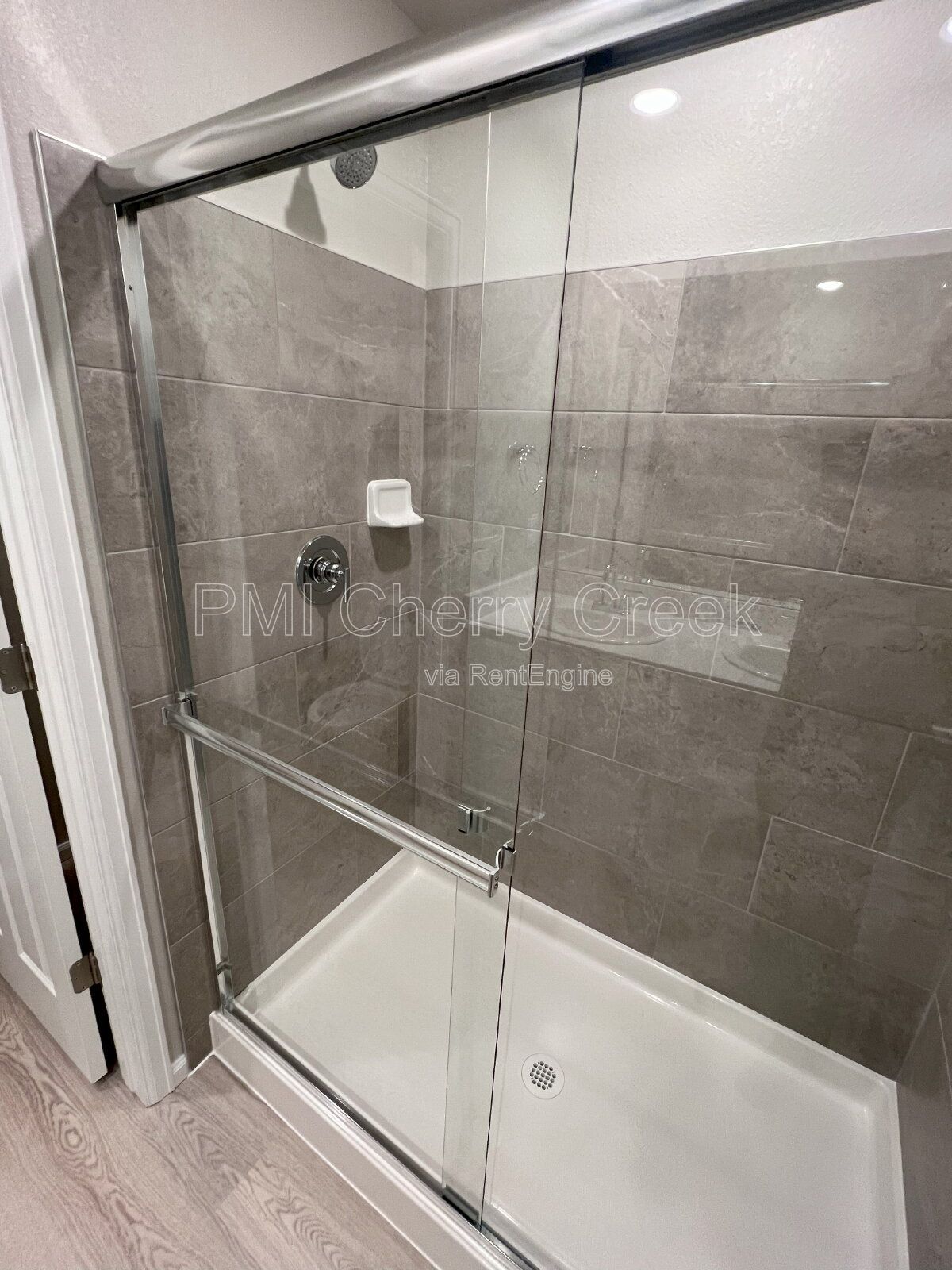 Gallery Image 21