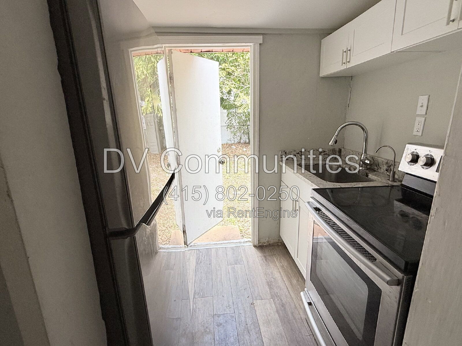 Gallery Image 13