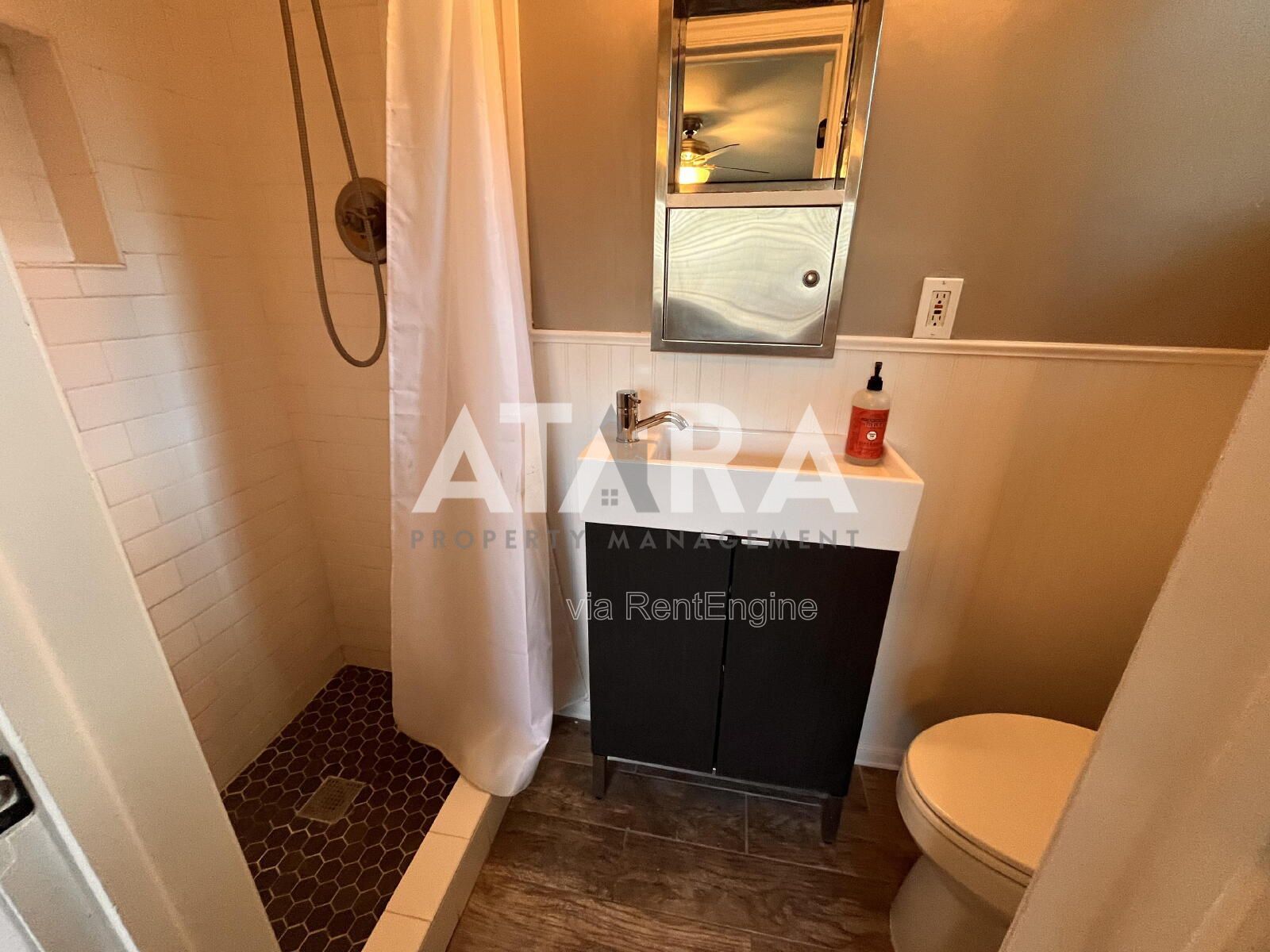 Gallery Image 15
