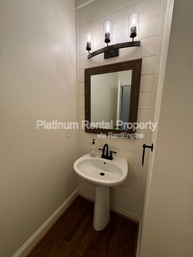 Gallery Image 21