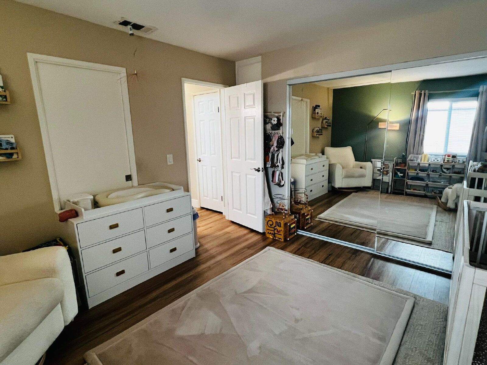 Gallery Image 36