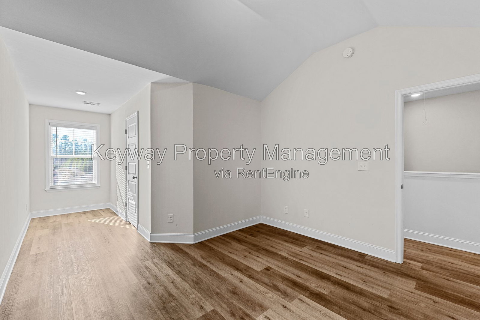 Gallery Image 18