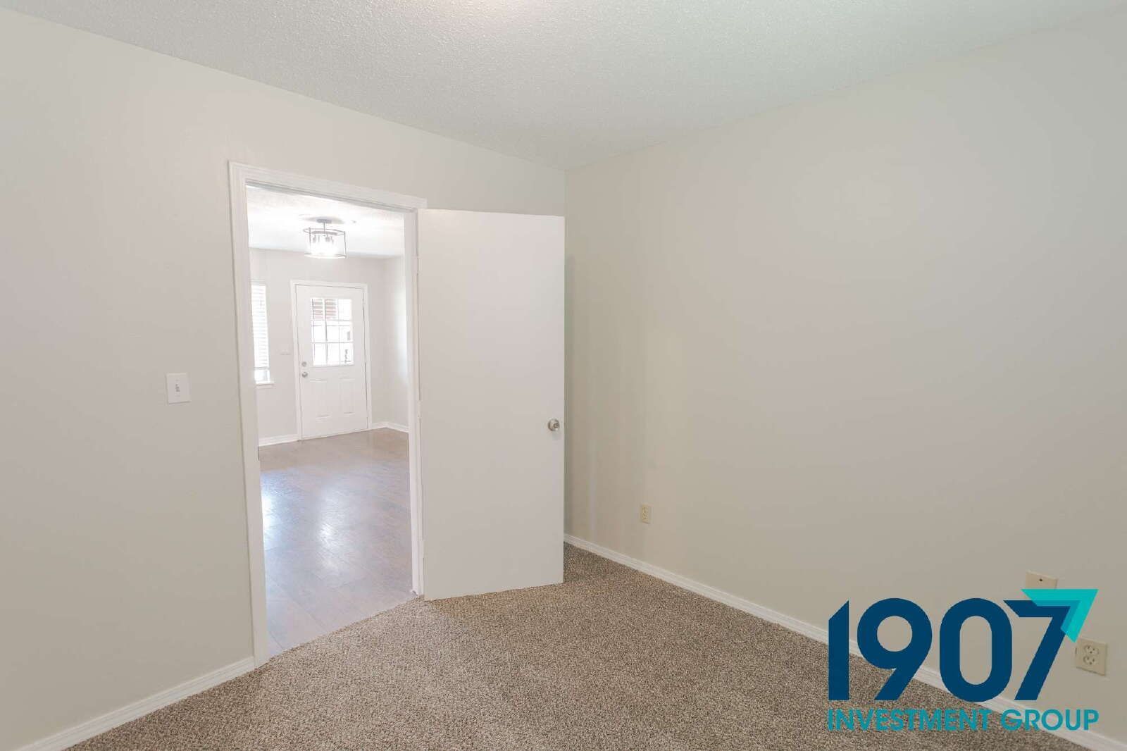 Gallery Image 18
