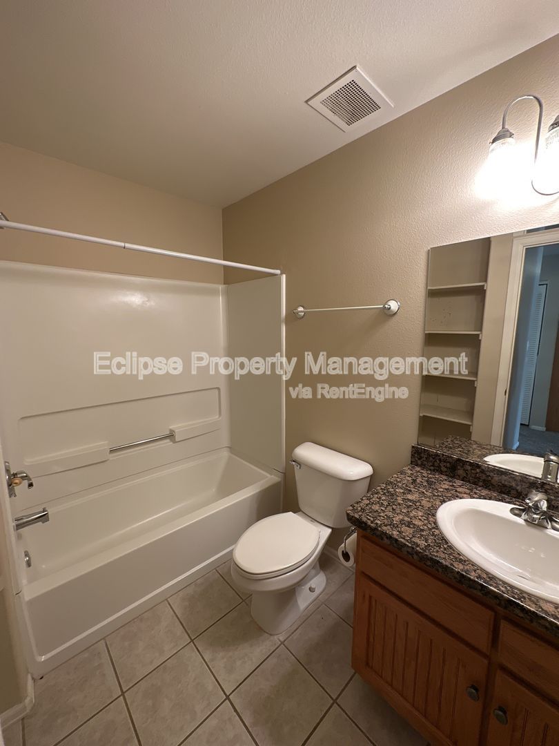 Gallery Image 17