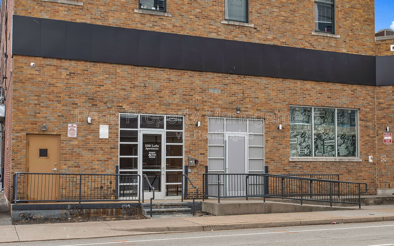 Gallery Image 14