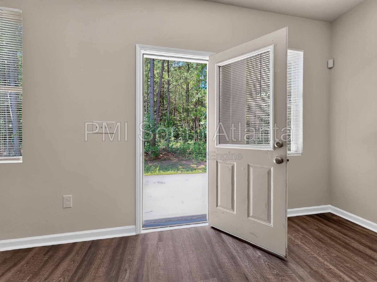 Gallery Image 16