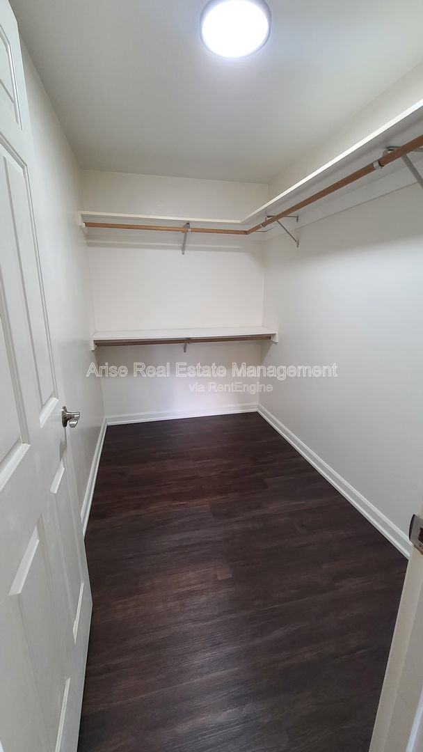 Gallery Image 20
