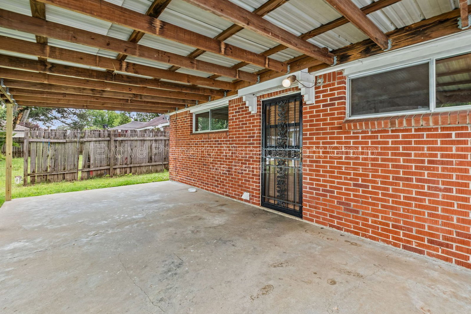 Gallery Image 14