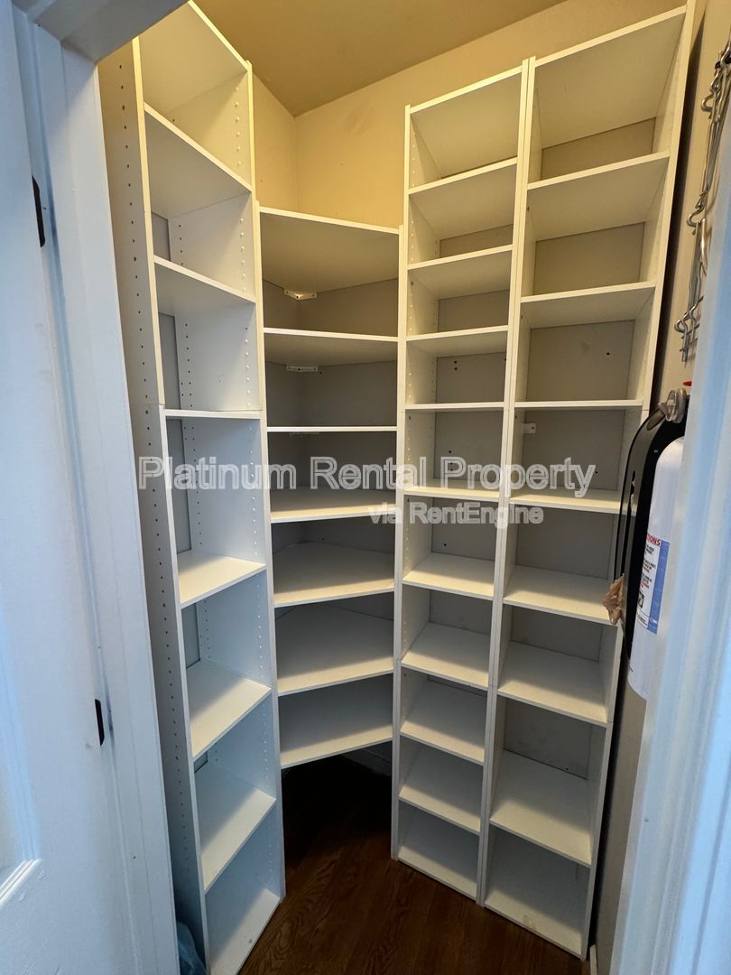 Gallery Image 20