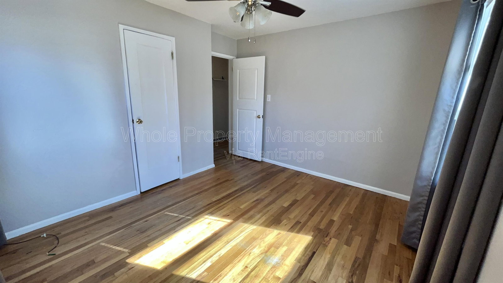 Gallery Image 13