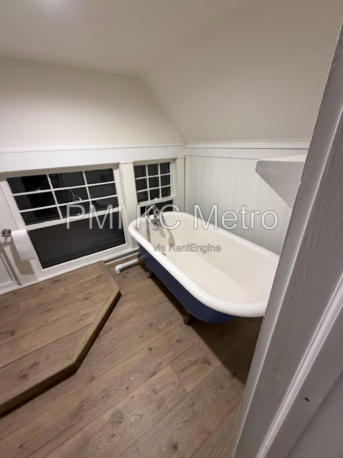 Gallery Image 14