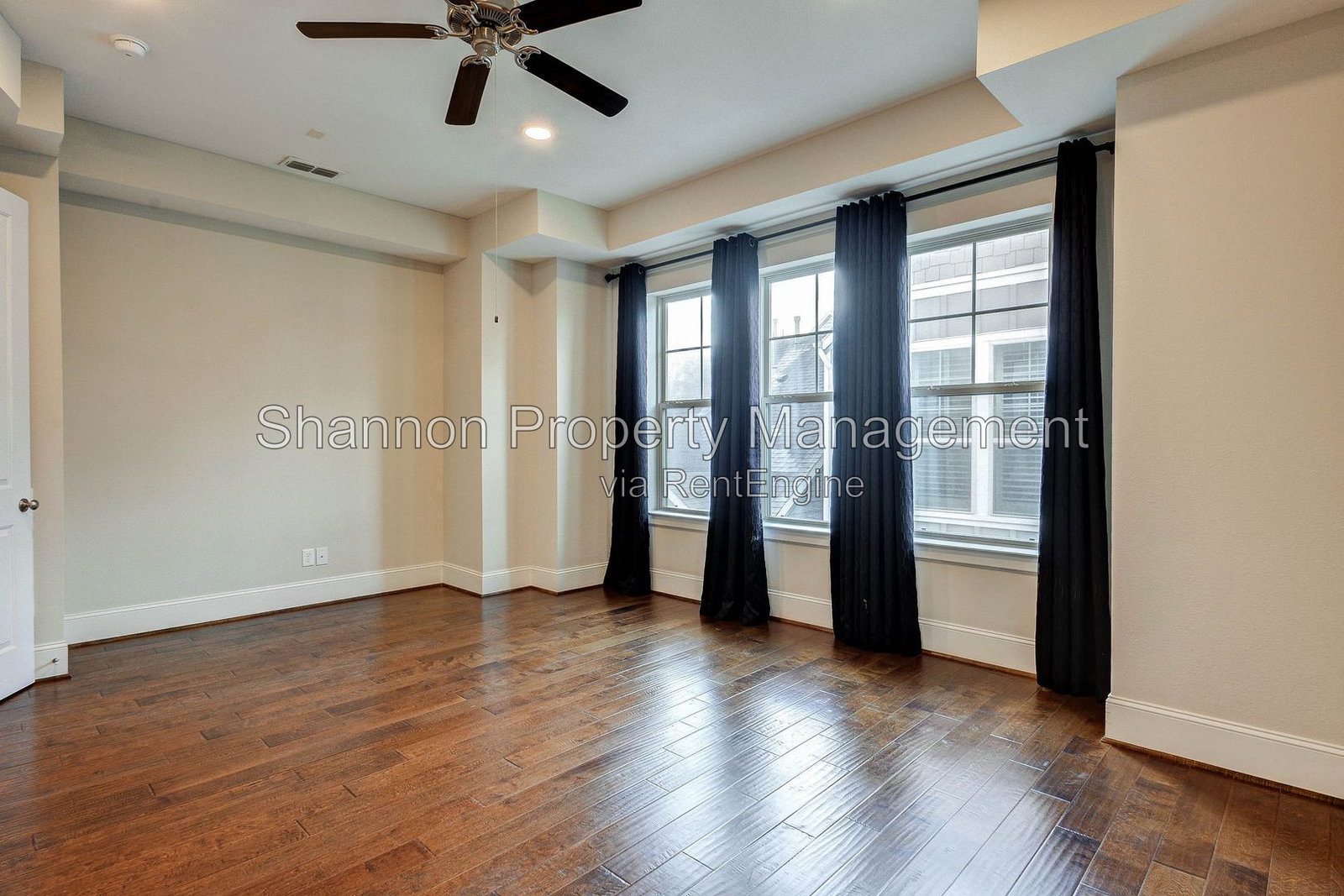Gallery Image 31