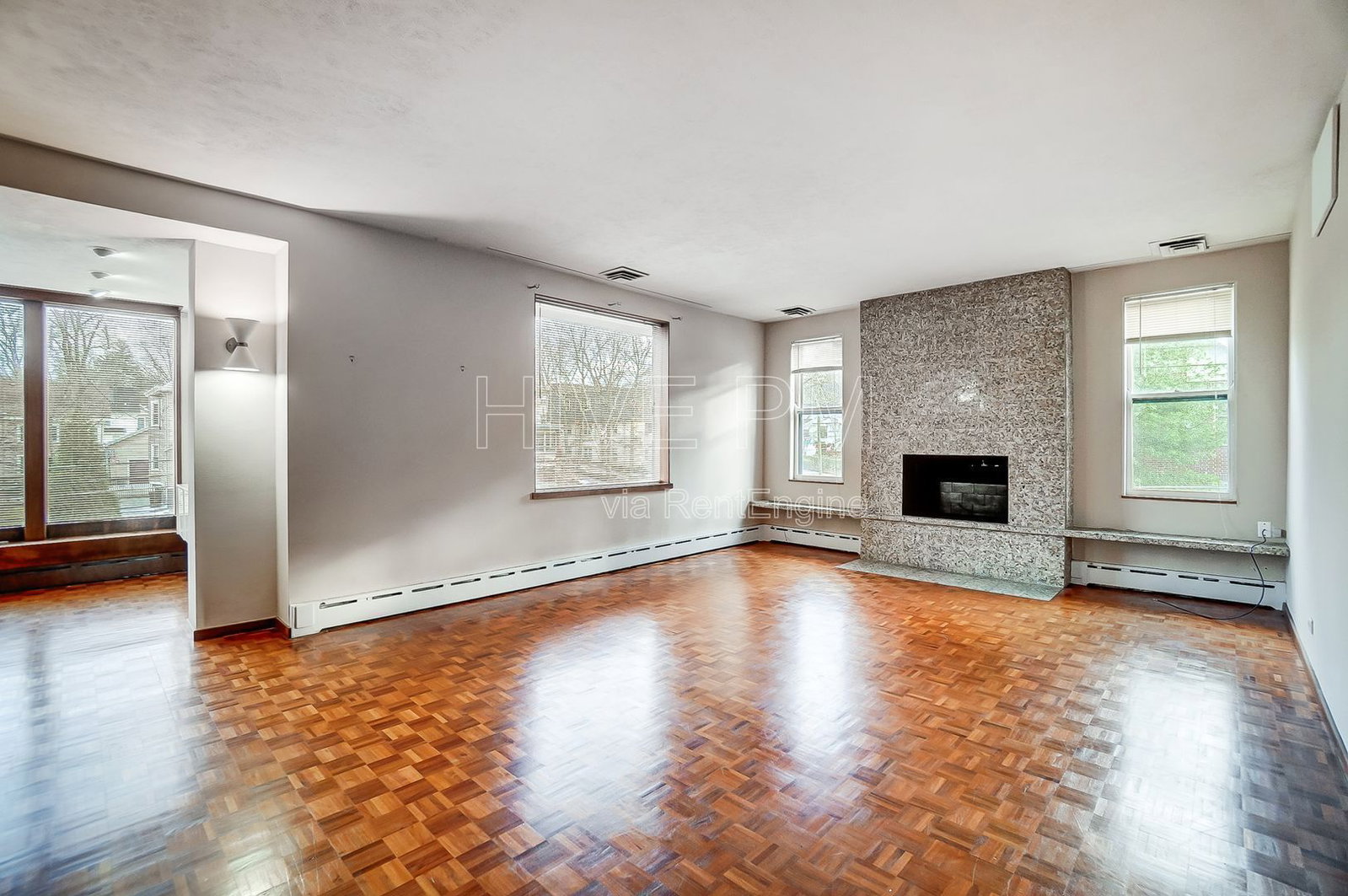 Gallery Image 12