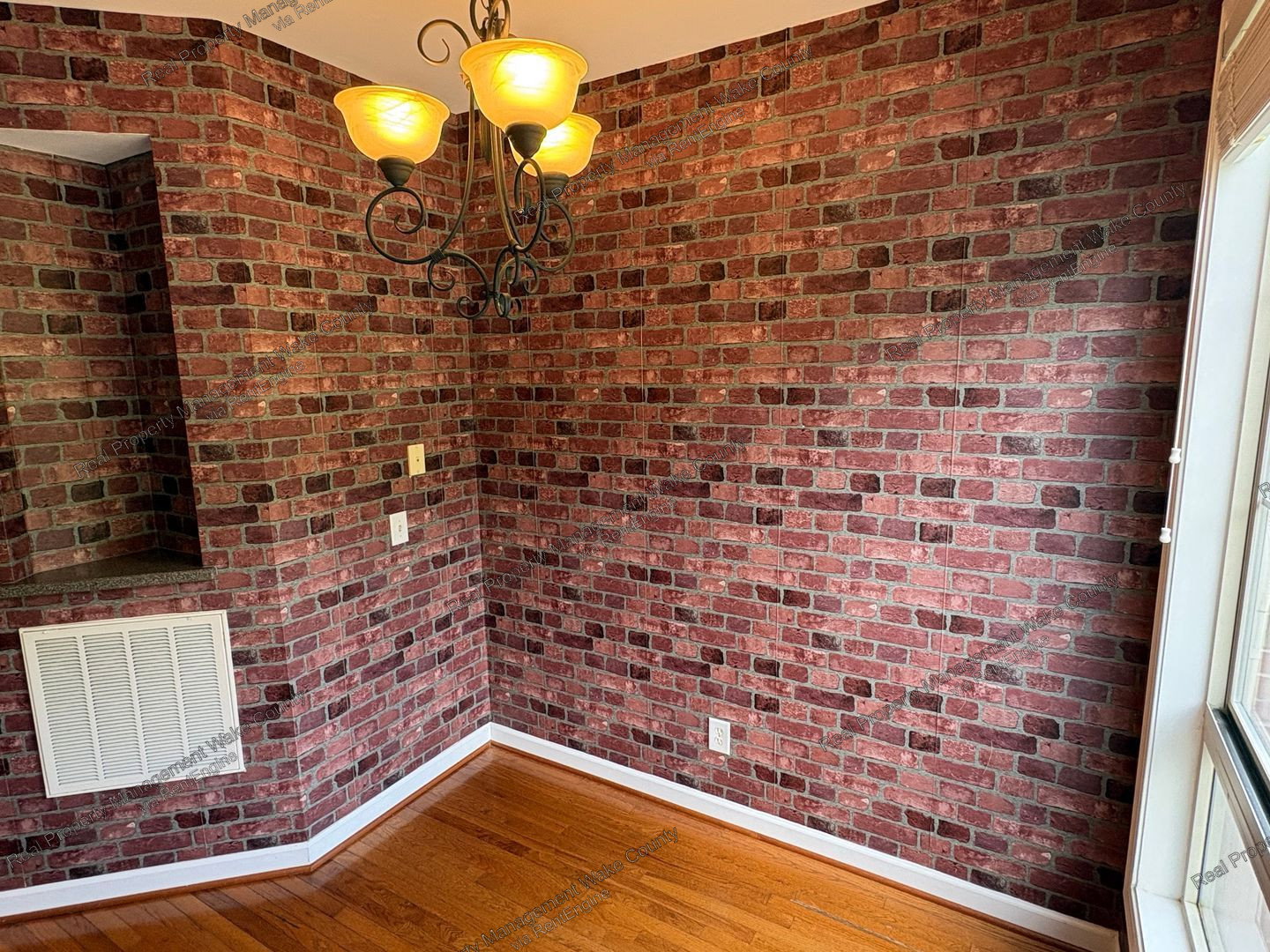 Gallery Image 36