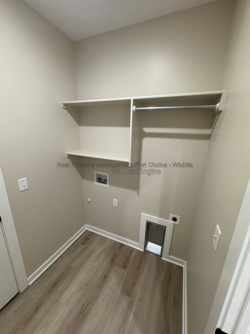 Gallery Image 17