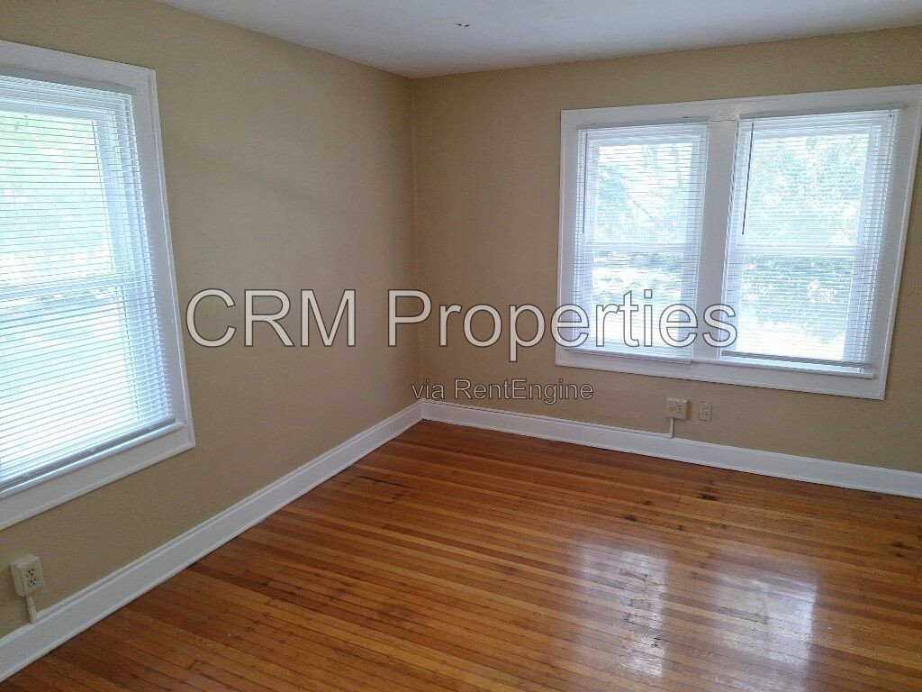 Gallery Image 14